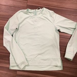 Lululemon sweater. Size 6. EUC.